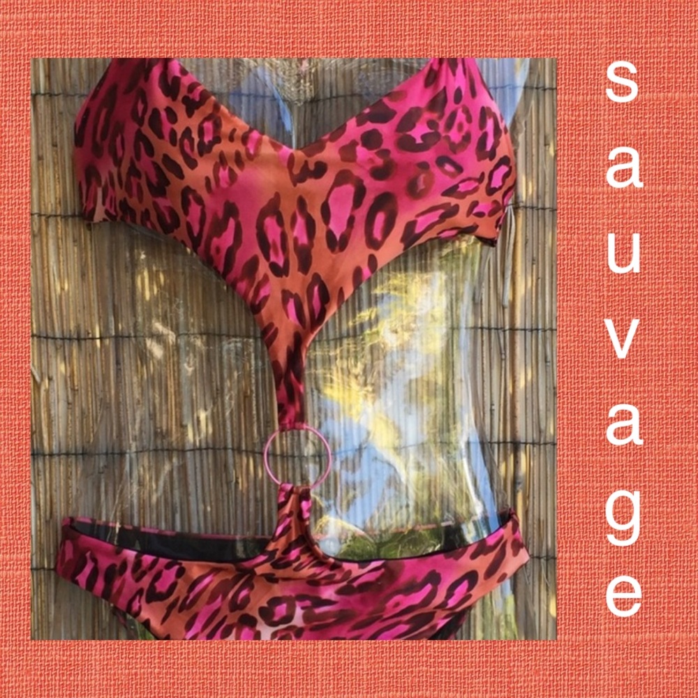 Sauvage M fuschia  Leopard monokini - Super sexy!